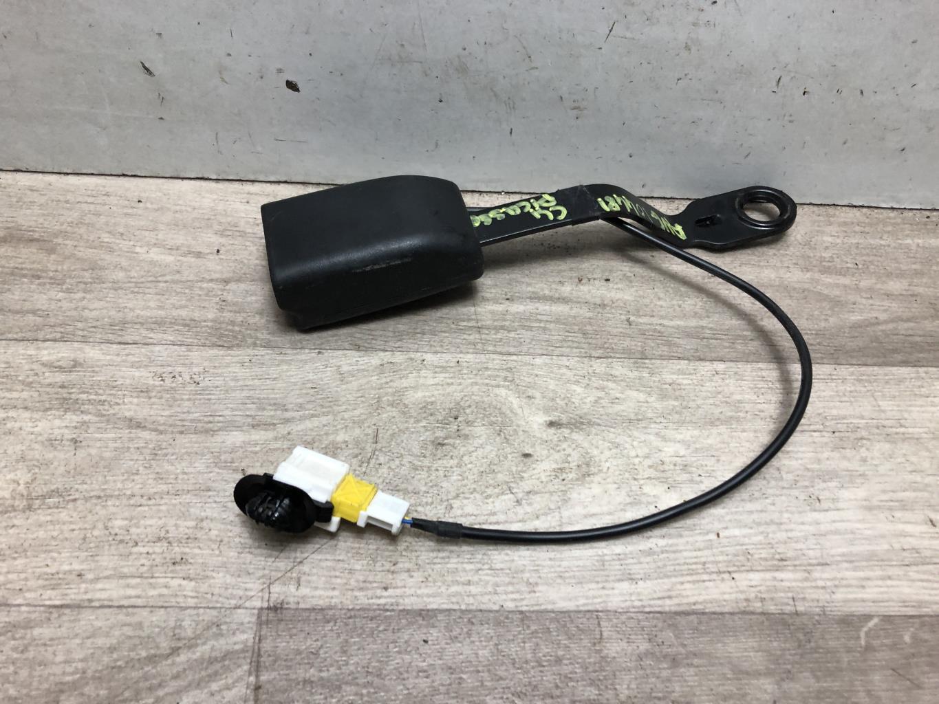 Aggancio cintura sicurezza anteriore sinistro CITROEN C4 PICASSO 1 Diésel - 1