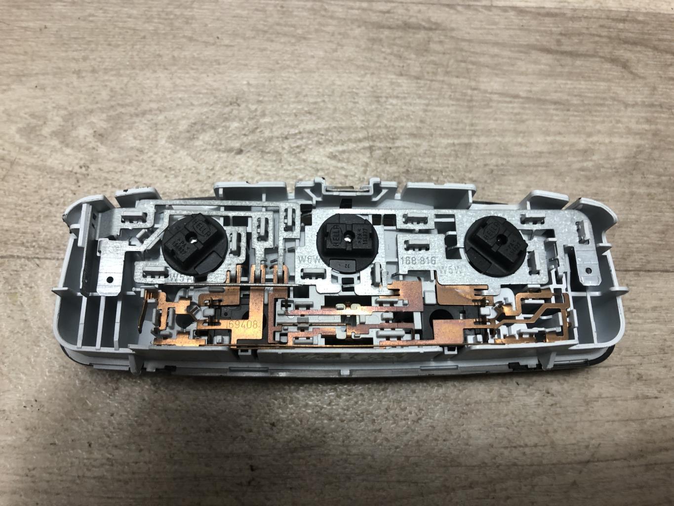 Eclairage de plafonnier FORD FUSION PHASE 2 Diesel - 1