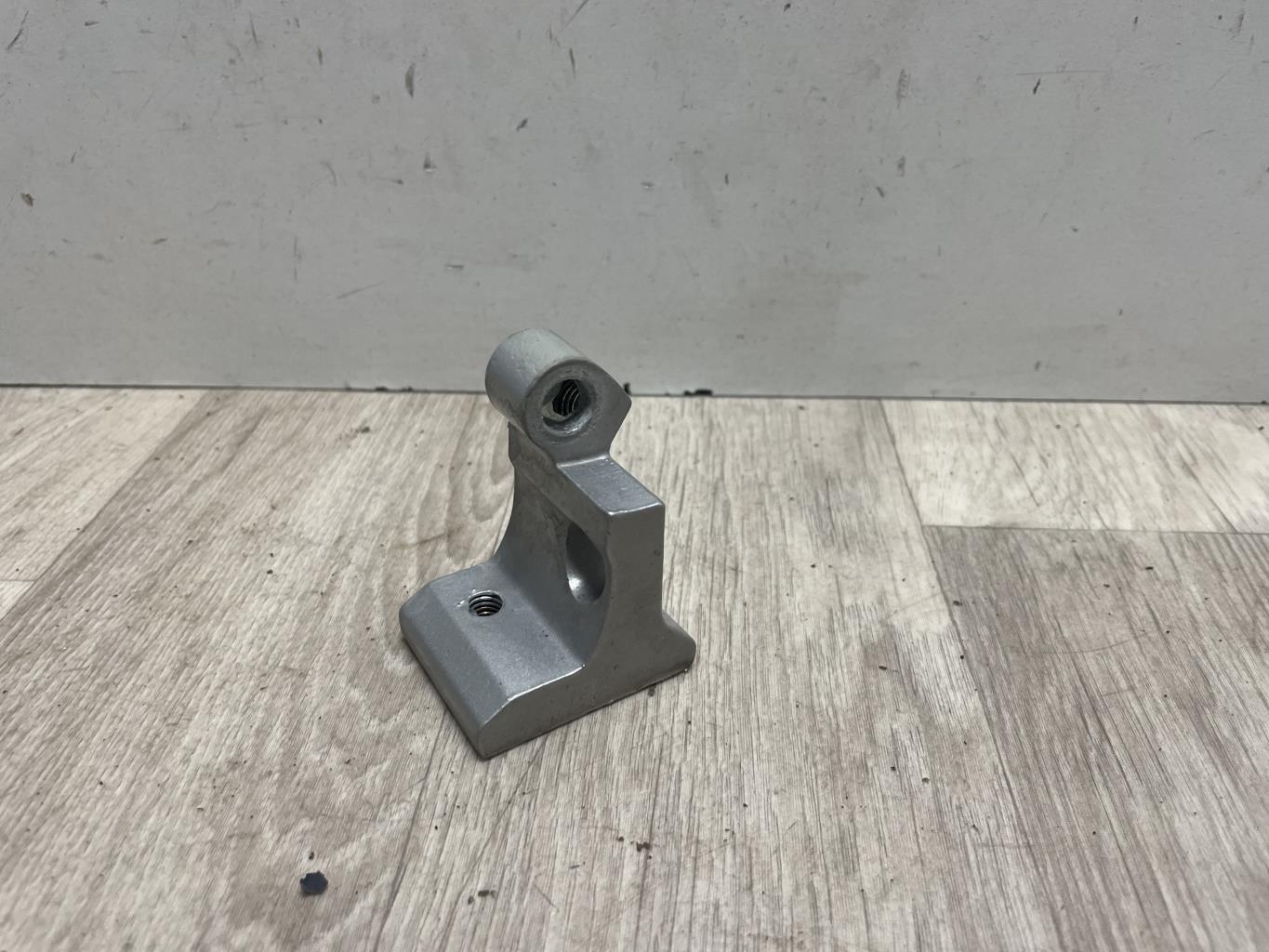 Cerniera portiera posteriore destra AUDI A3 2 SPORTBACK PHASE 1 Diésel - 1