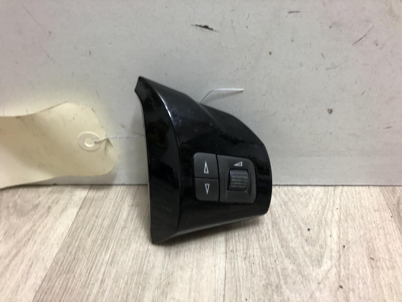 Commande autoradio OPEL CORSA D PHASE 1 Essence/GPL - 1