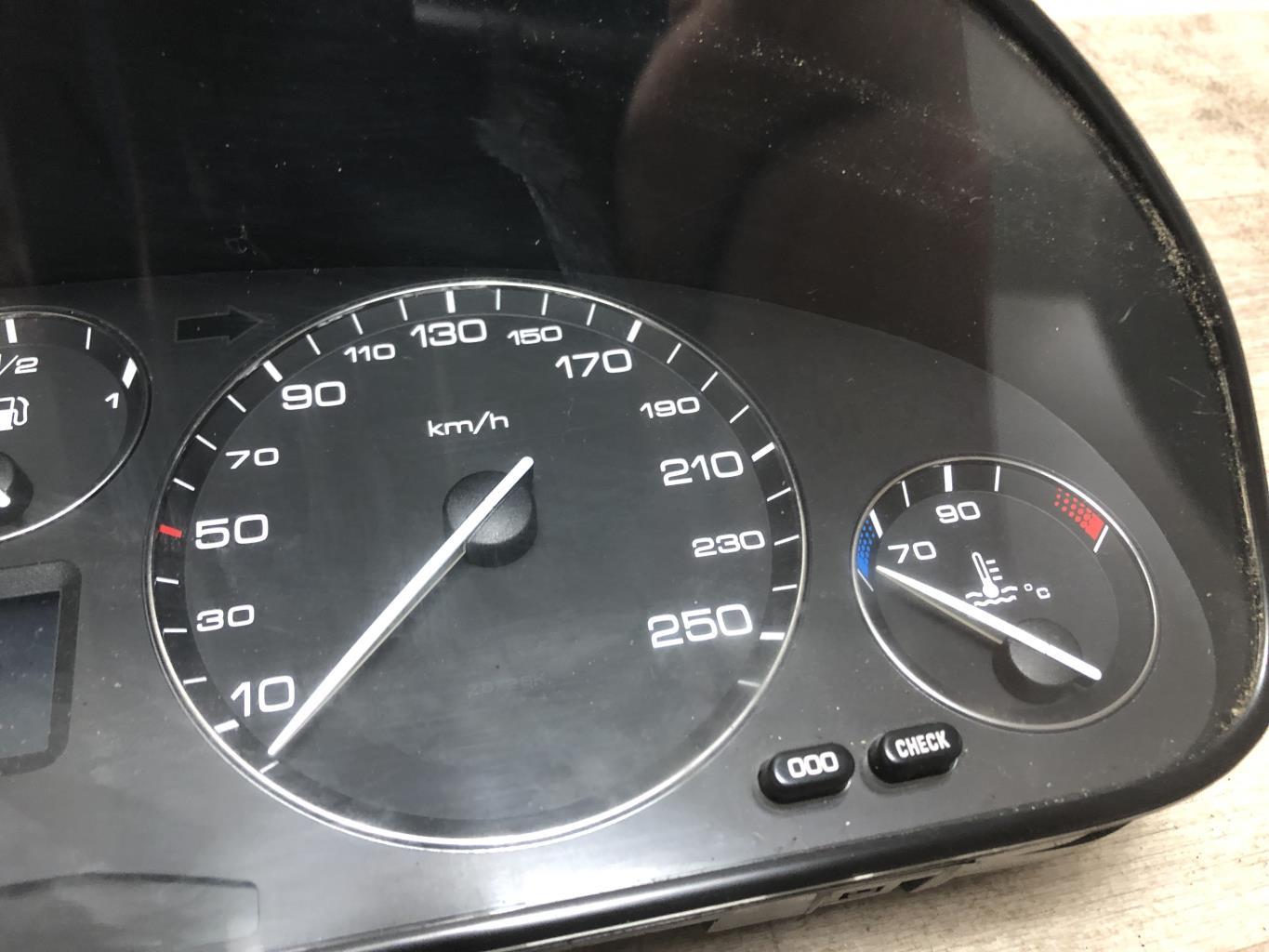 Compteur PEUGEOT 607 PHASE 1 Diesel - 1