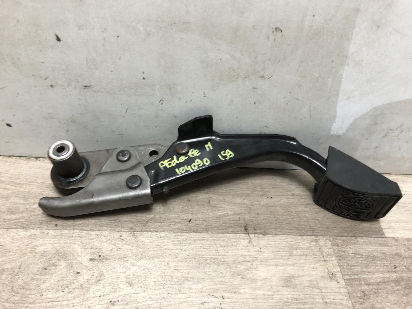 Pedale de frein ALFA ROMEO 159 Diesel - 1