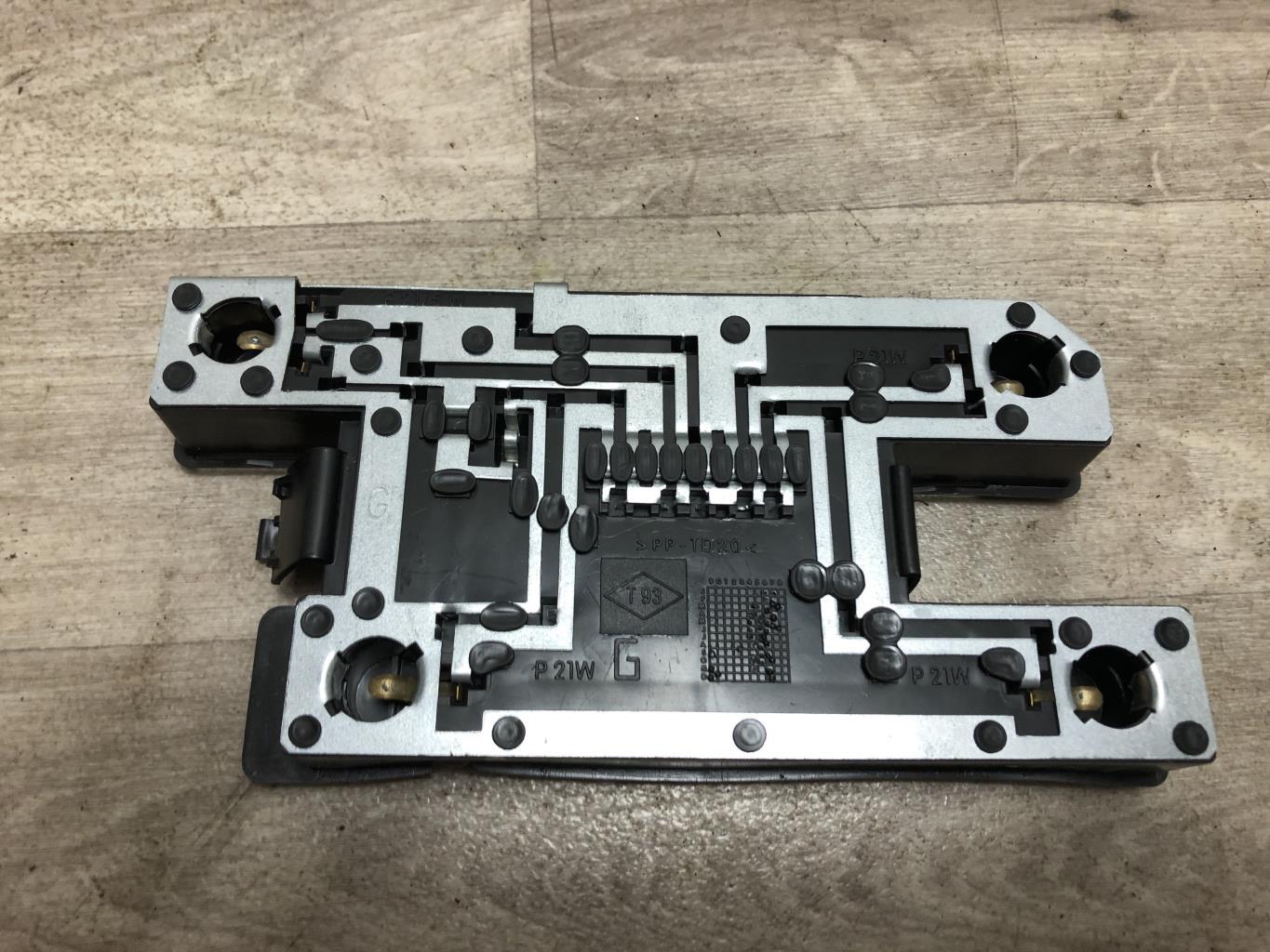 Base portalampade fanale posteriore sinistro RENAULT CLIO 1 PHASE 3 Diésel - 1