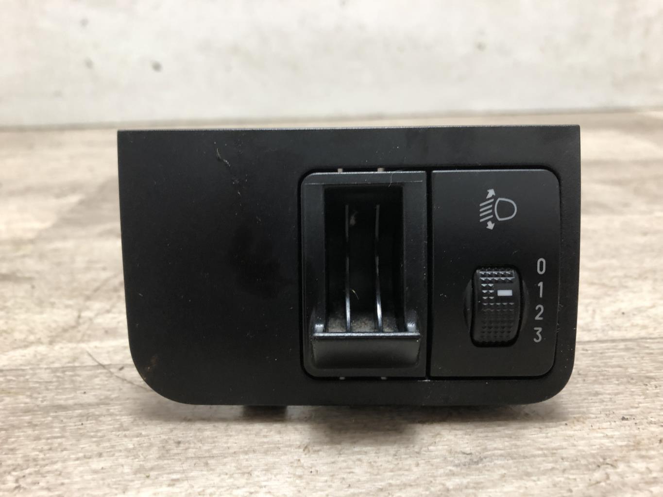 Commande de reglage hauteur de phare CHEVROLET MATIZ 2 Essence - 1