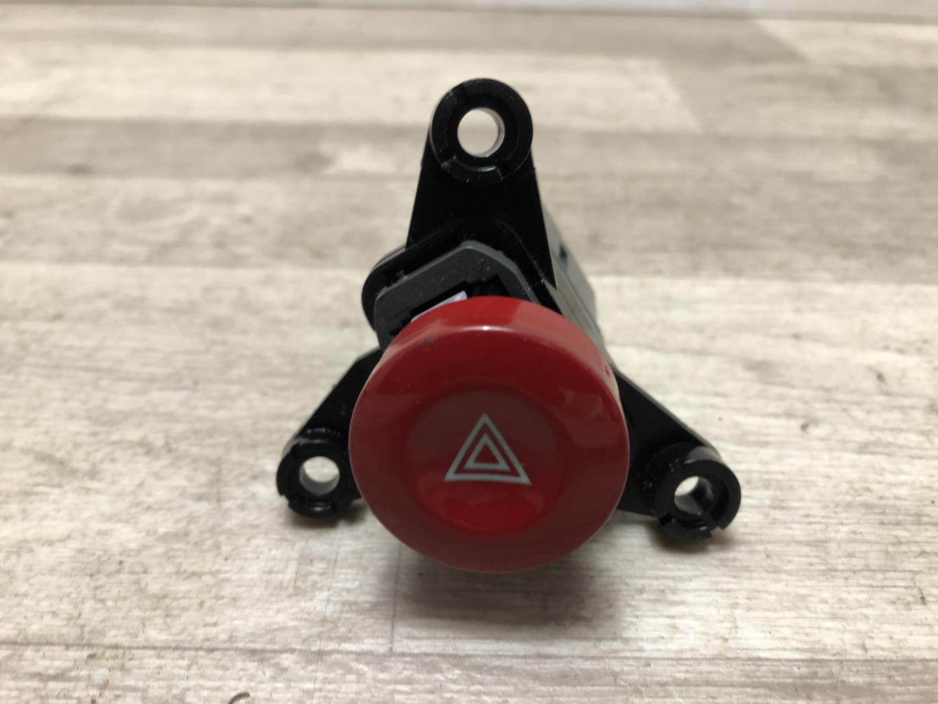 Bouton de warning CHEVROLET MATIZ 2 Essence - 1