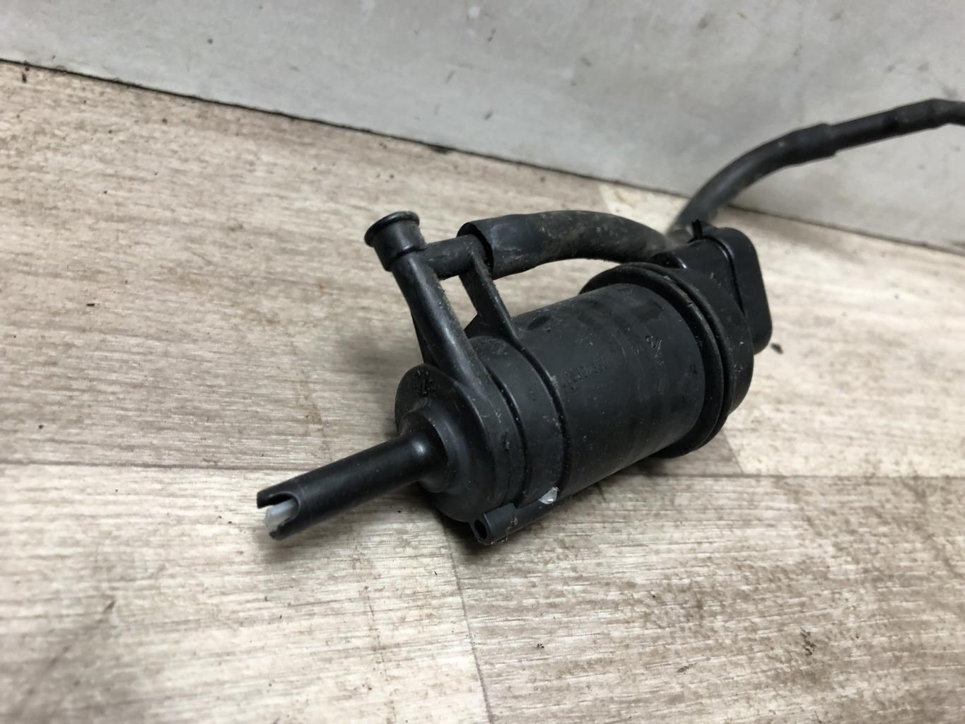 Pompa lavacristalli anteriore RENAULT CLIO 1 PHASE 3 Diésel - 1