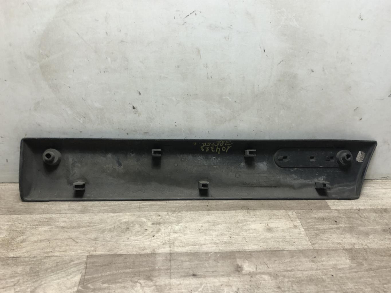 Baguette de porte avant gauche RENAULT MASTER 2 PHASE 2 Diesel - 1