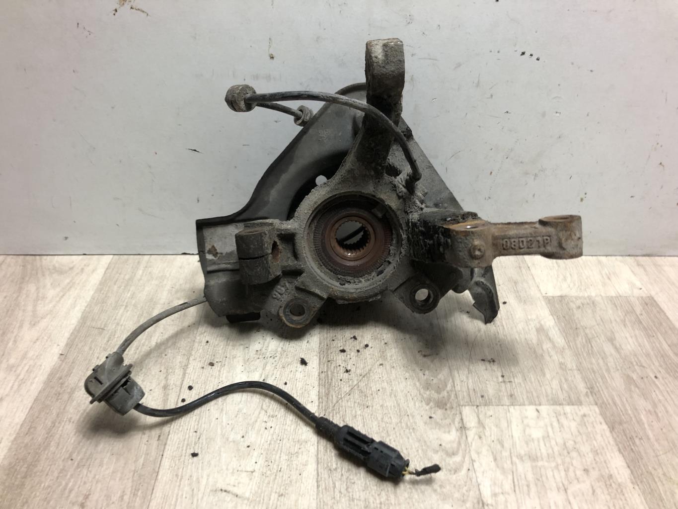 Fusee avant gauche LANCIA MUSA PHASE 1 Diesel - 1