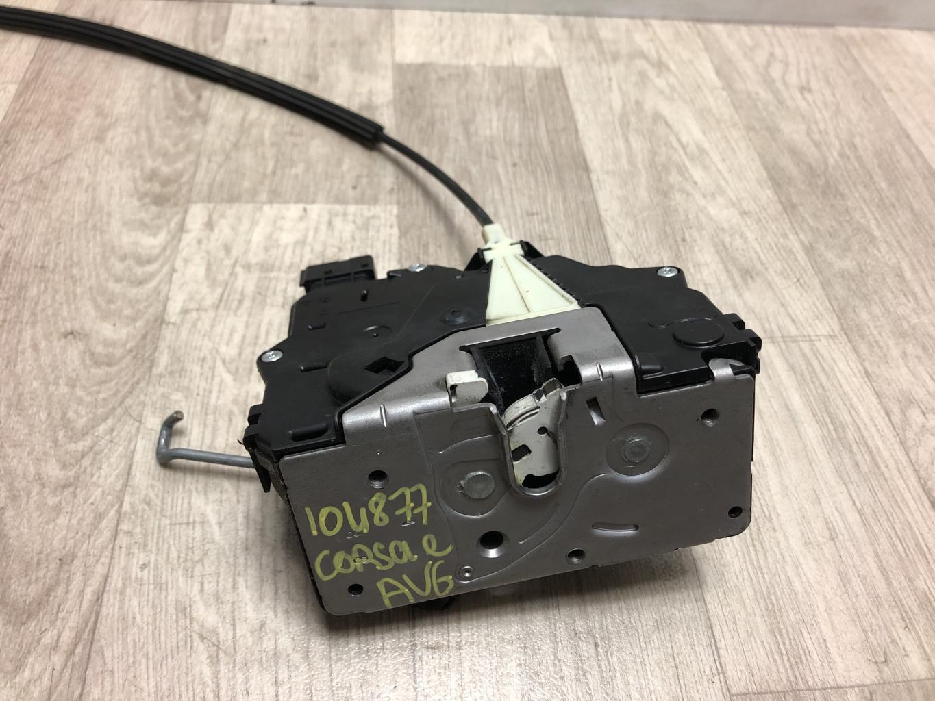 Serrure avant gauche OPEL CORSA E Essence - 1