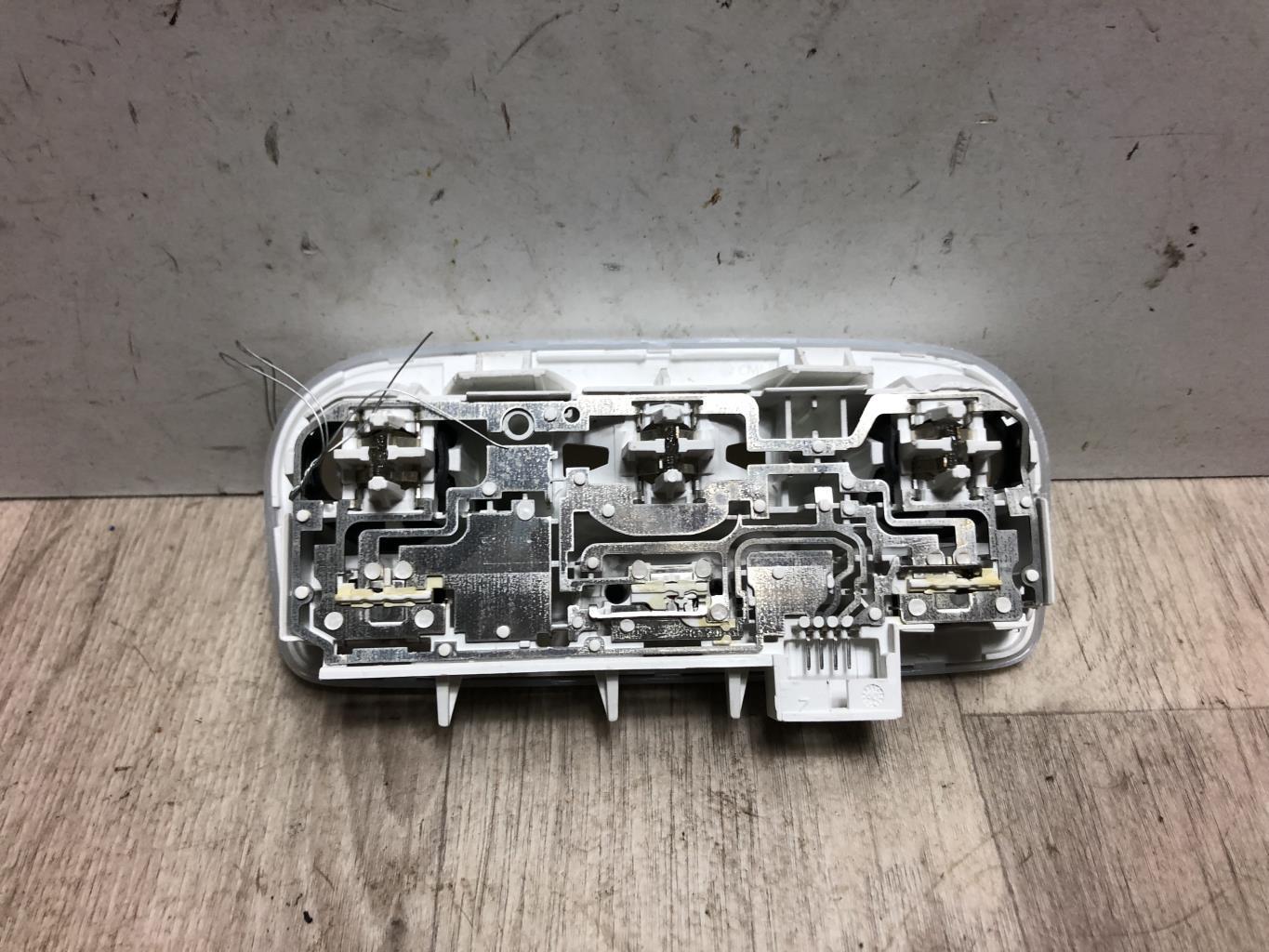 Luce di cortesia RENAULT GRAND SCENIC 3 PHASE 1 Diésel - 1
