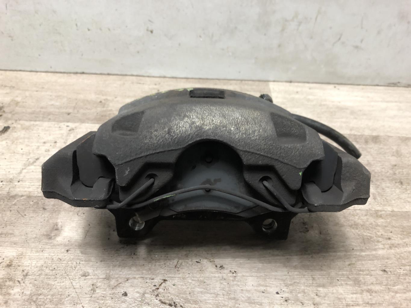 Etrier avant gauche (freinage) OPEL CORSA E Essence - 1