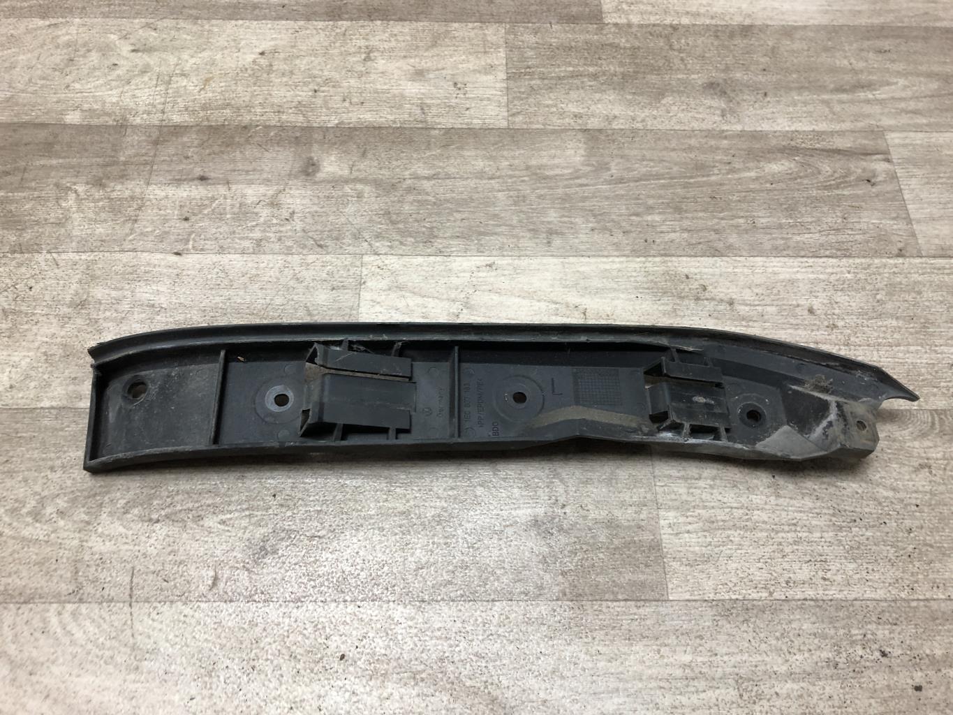 Supporto paraurti anteriore VOLKSWAGEN GOLF 4 CABRIOLET  - 1