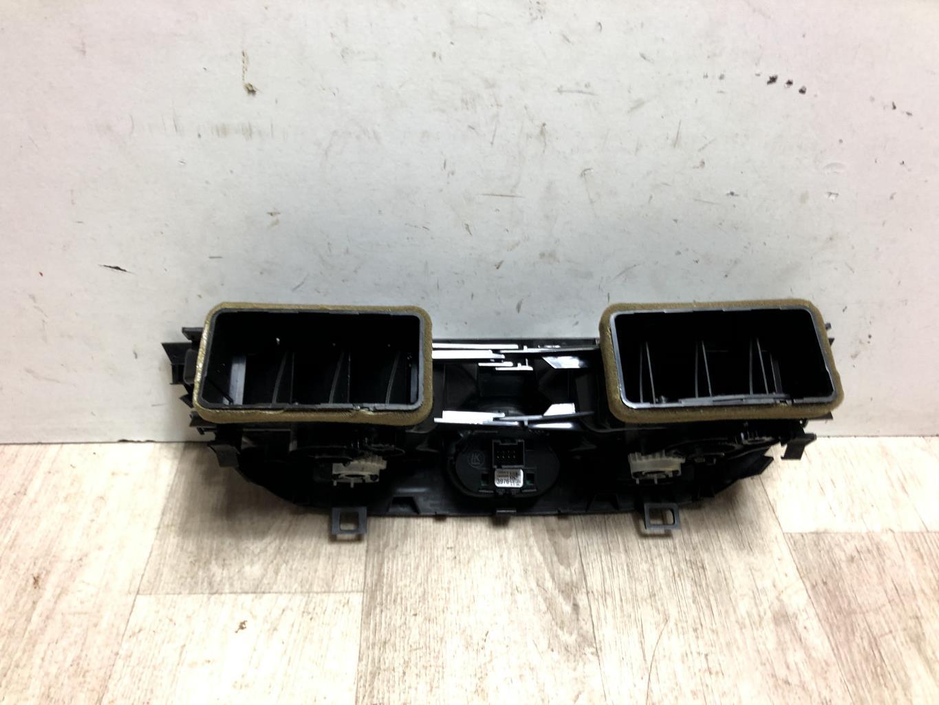 Bocchetta aerazione cruscotto OPEL CORSA E Gasolina - 1