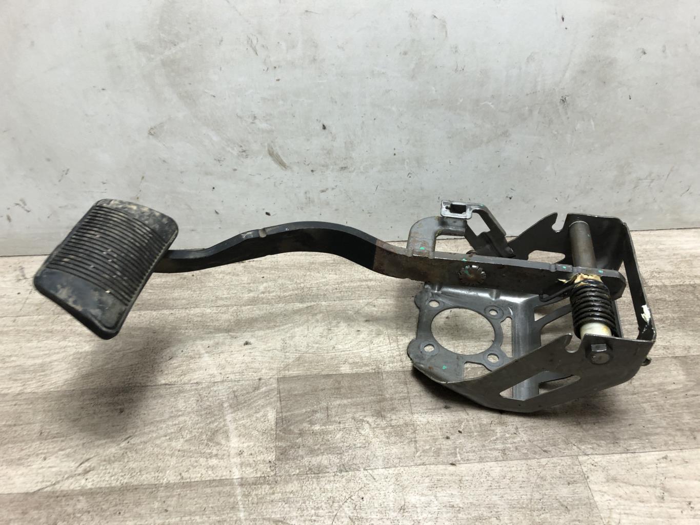 Pedale de frein CHRYSLER 300C PHASE 1 BREAK Diesel - 1