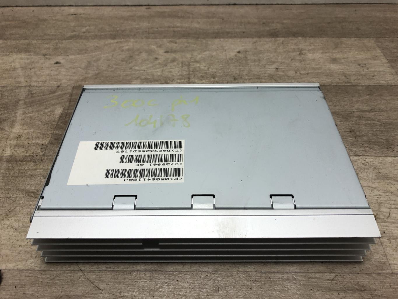 Amplificatore audio CHRYSLER 300C PHASE 1 BREAK Diésel - 1