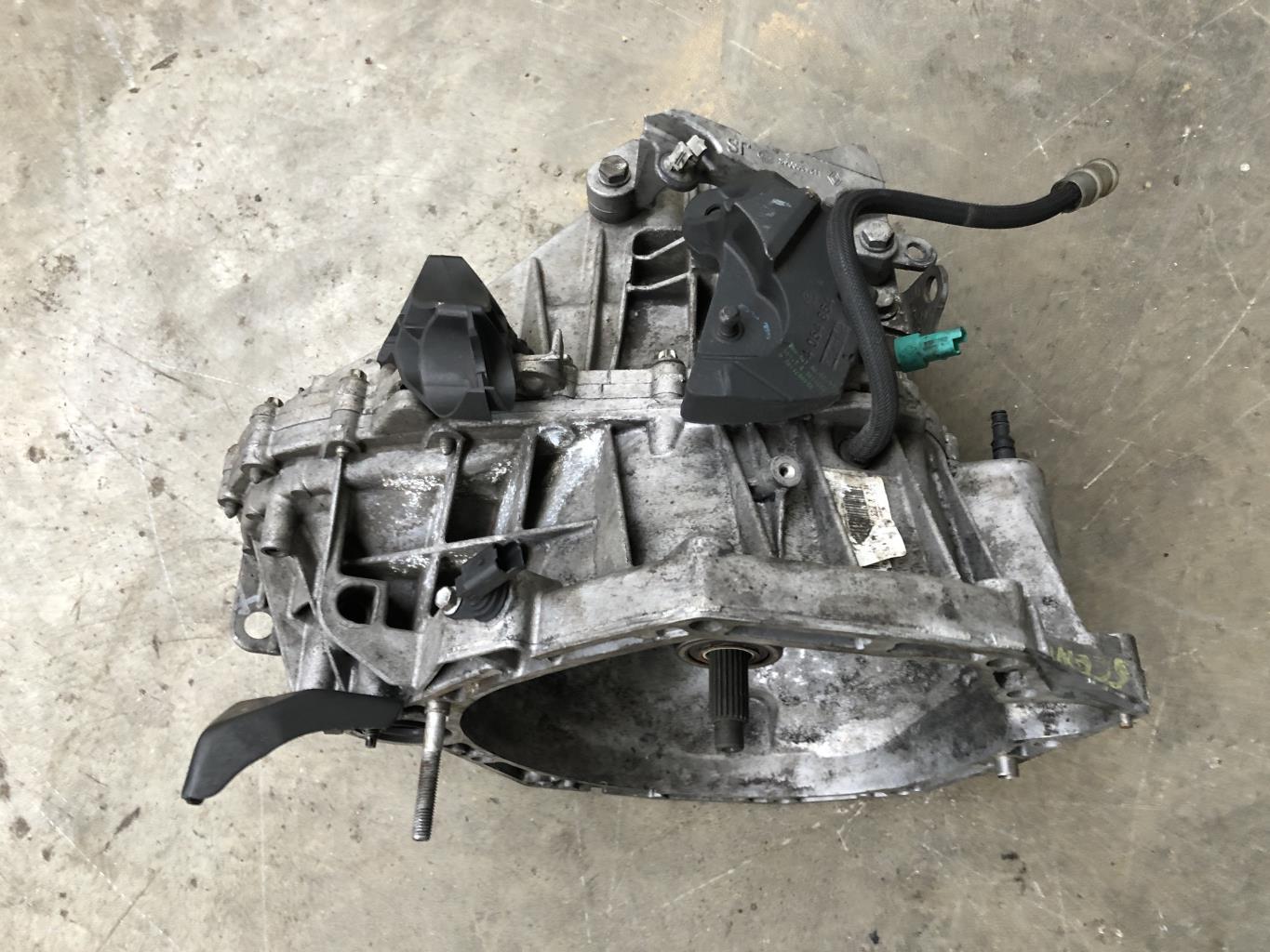 Boite de vitesses RENAULT SCENIC 3 PHASE 1 Diesel - 1