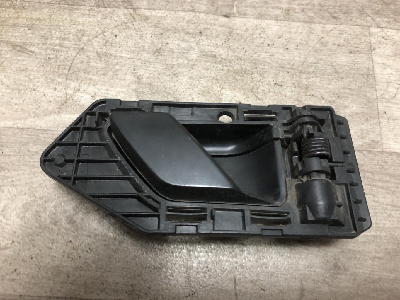 Maniglia interna anteriore destra CITROEN BERLINGO 1 PHASE 2 Diésel - 1