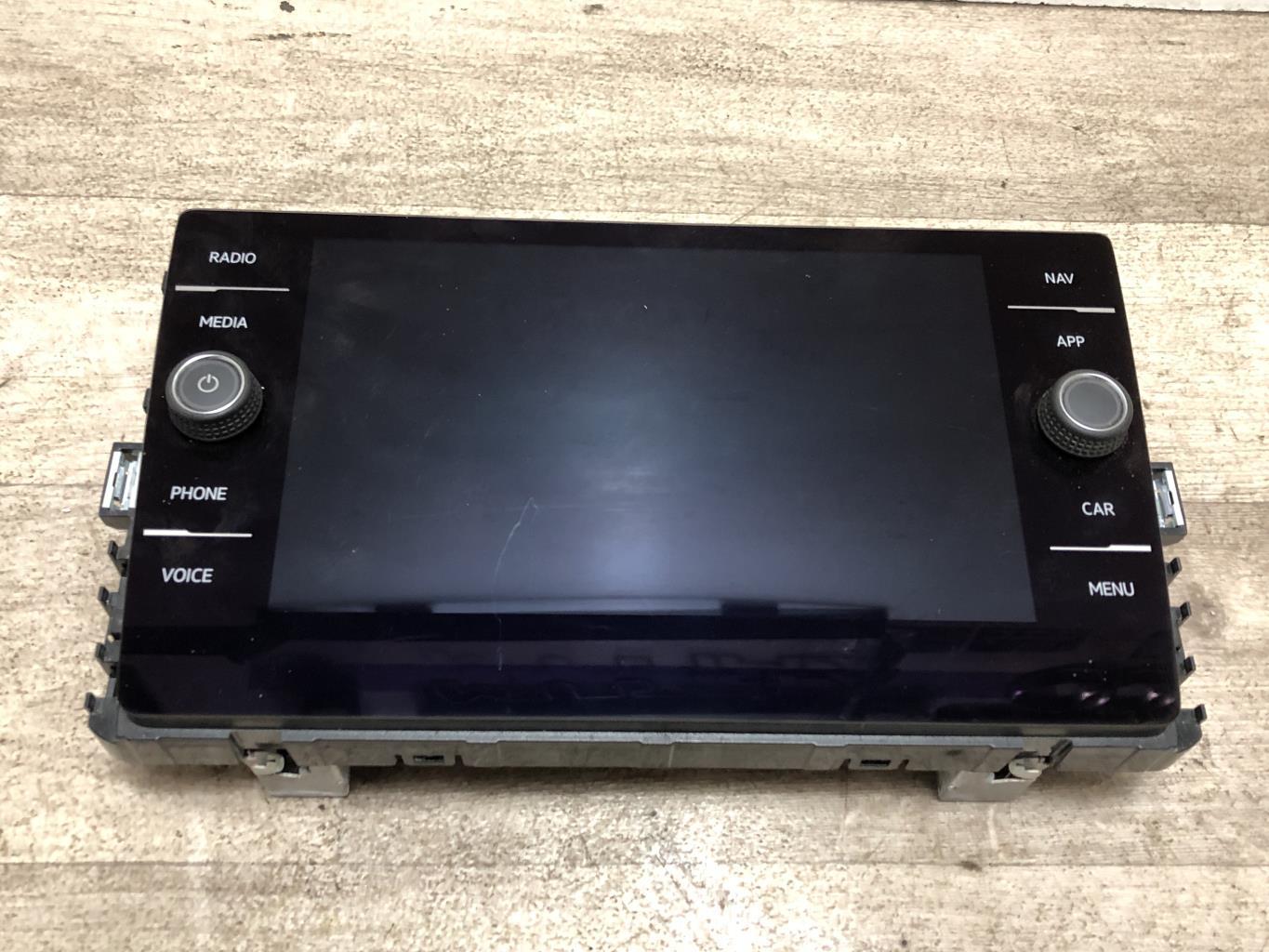 Ecran GPS VOLKSWAGEN PASSAT 7 PHASE 1 BREAK Diesel - 1