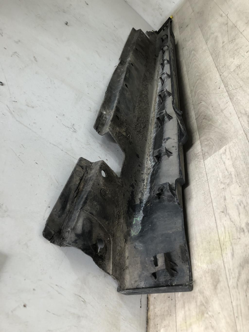 Bas de caisse gauche MINI MINI 1 R50/R53 PHASE 1 Diesel - 1