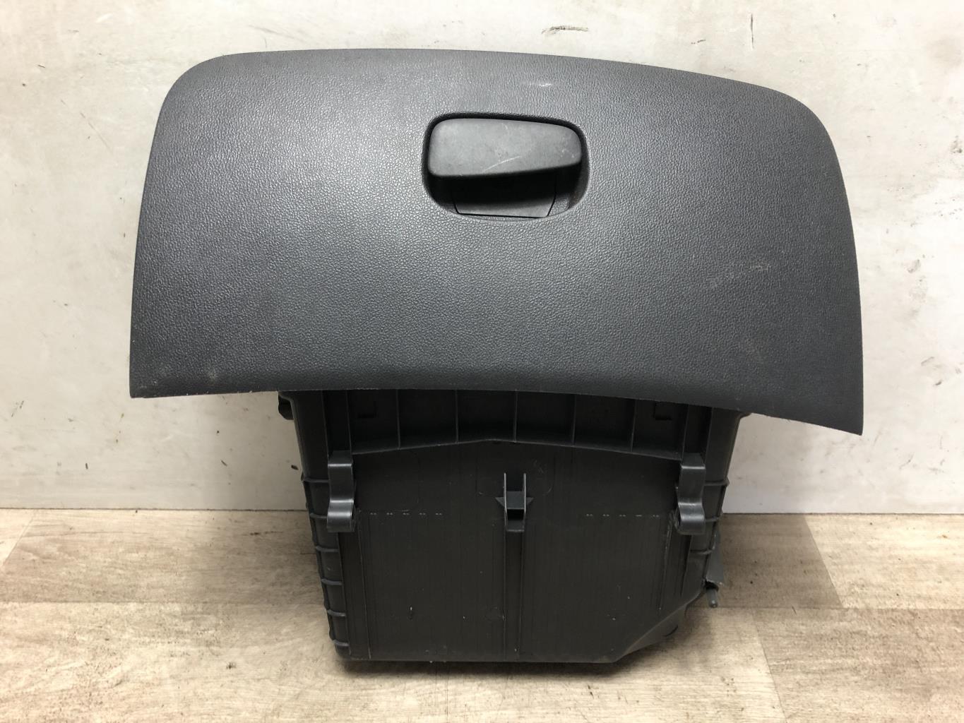 Boite a gants RENAULT CLIO 4 PHASE 2 Essence - 1