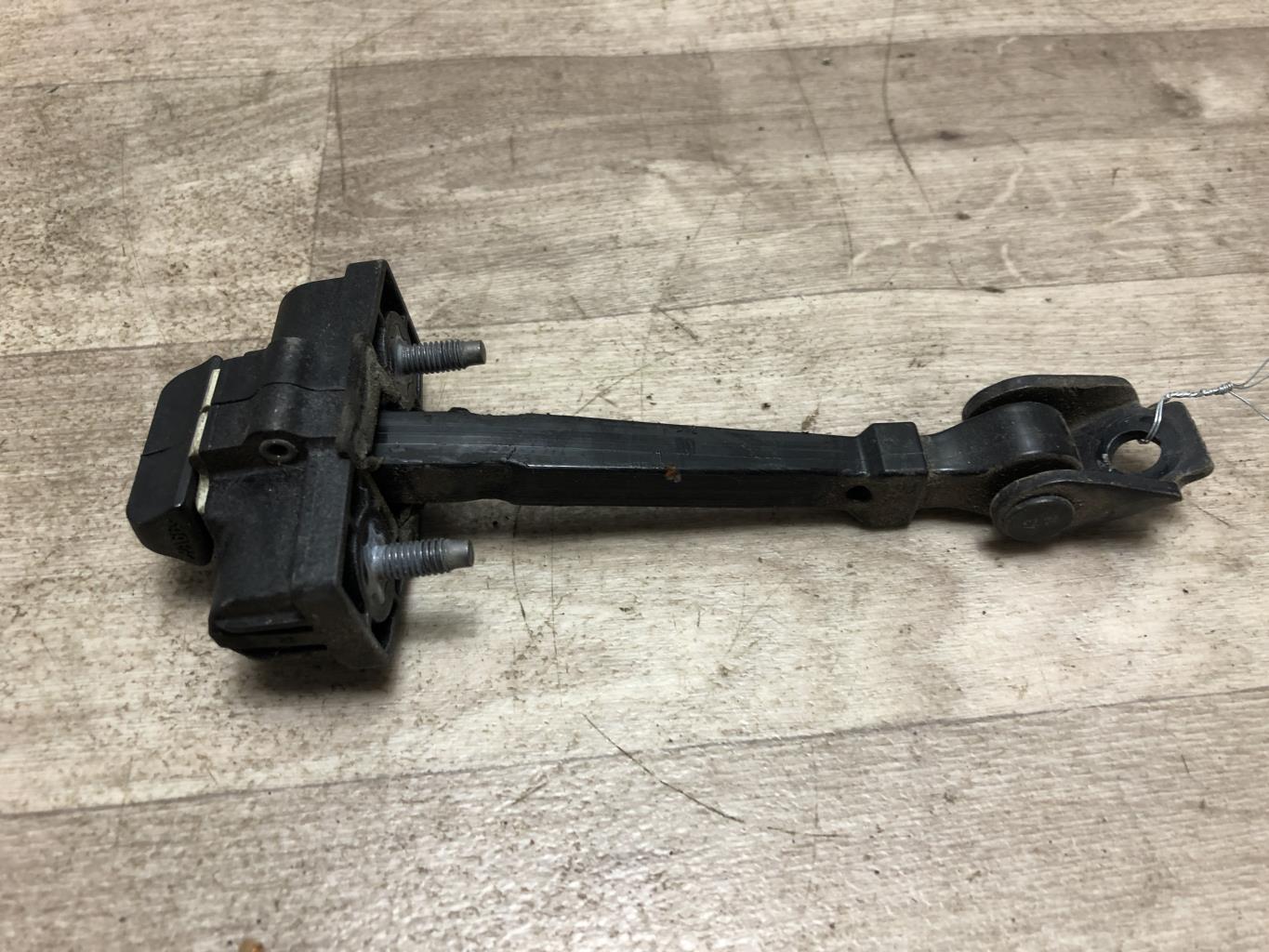 Tirante portiera posteriore destro RENAULT CLIO 4 PHASE 2 Gasolina - 1