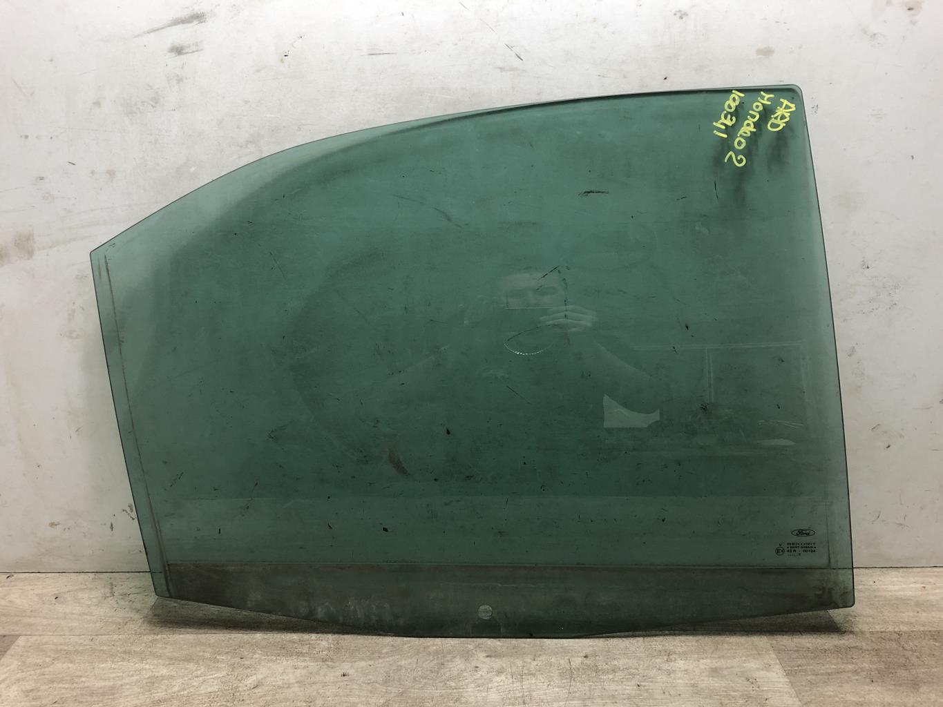Vetro posteriore destro FORD MONDEO 2 Gasolina - 1