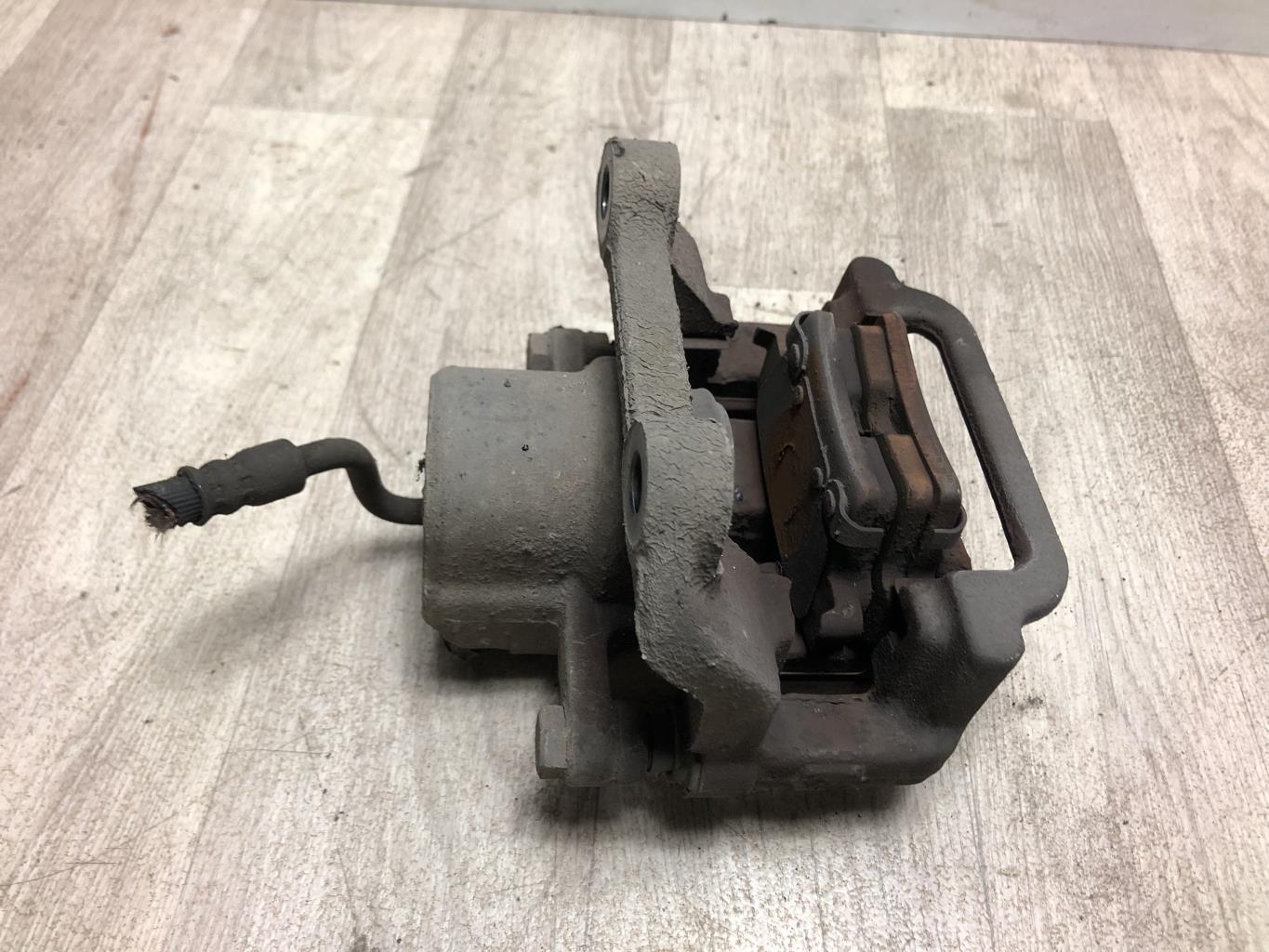 Pinza freni posteriore sinistra CHRYSLER 300C PHASE 1 BREAK Diésel - 1