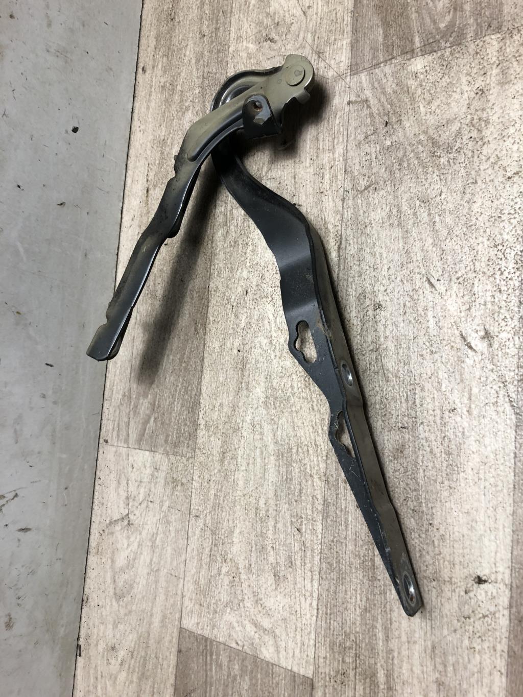 Charniere de capot PEUGEOT 207 PHASE 2 Diesel - 1