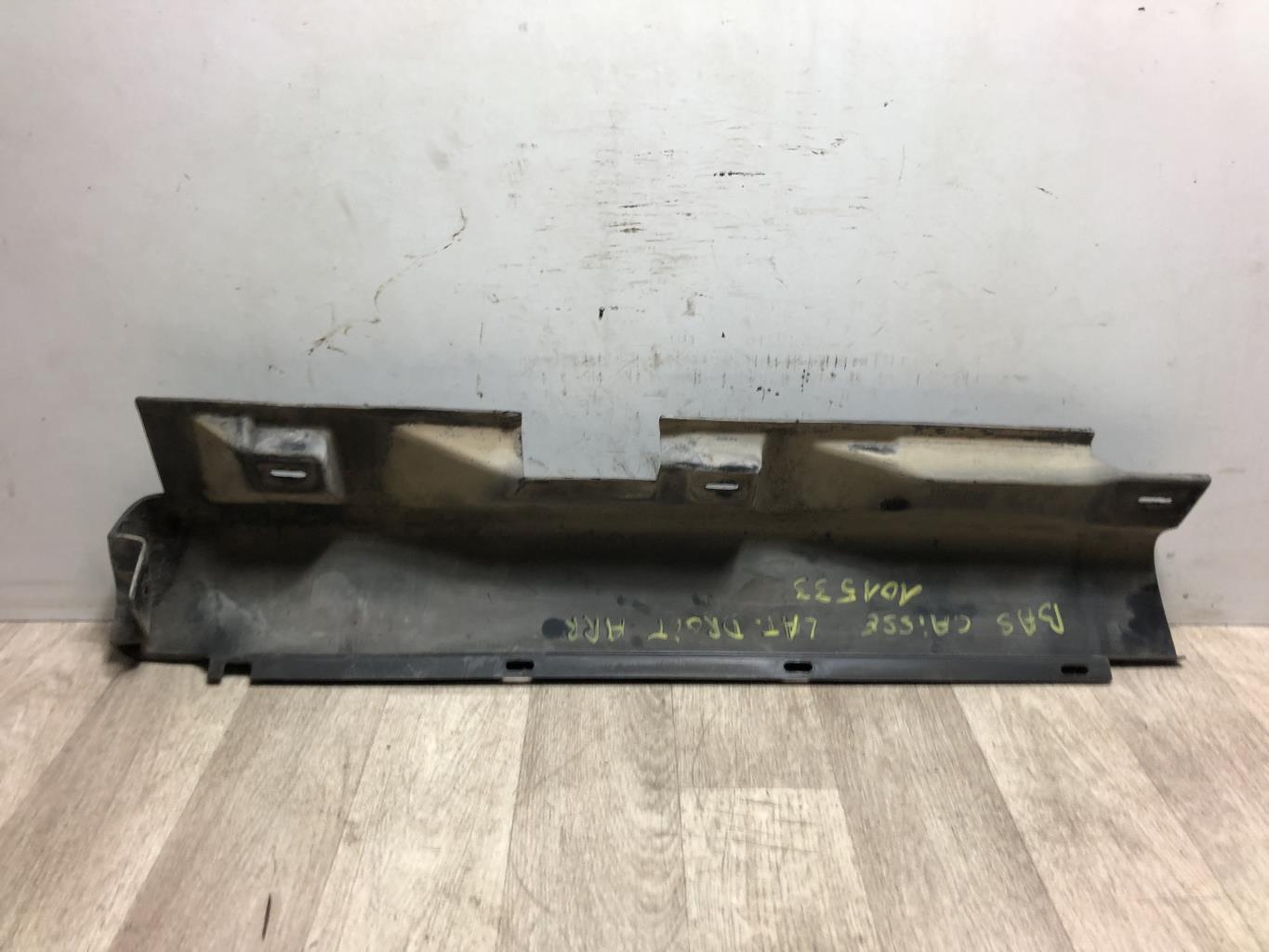 Bas de caisse droit SAAB 900 2 Essence - 1