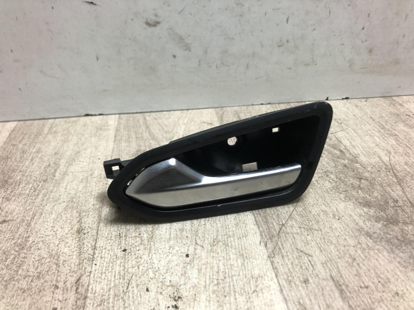 Maniglia interna anteriore sinistra RENAULT CLIO 5 PHASE 1 Gasolina/Híbrido - 1
