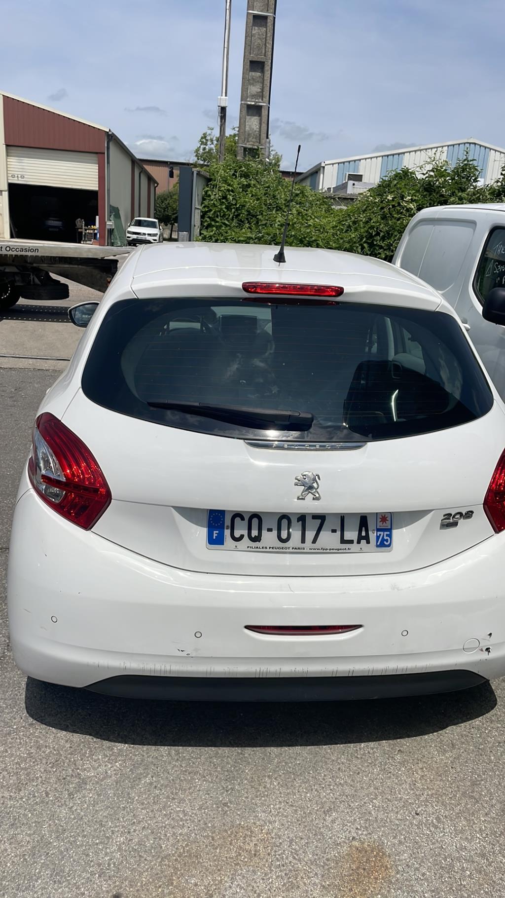 Interruttore luci emergenza PEUGEOT 208 1 PHASE 1 Diésel - 1