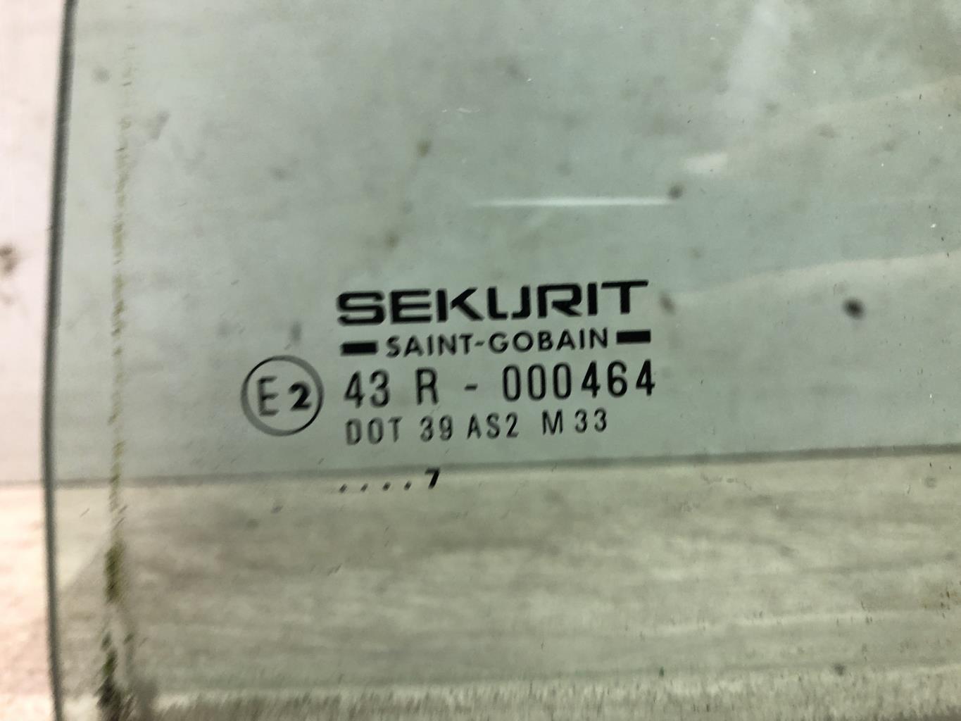 Vetro posteriore sinistro PEUGEOT 106 PHASE 2 Gasolina - 1