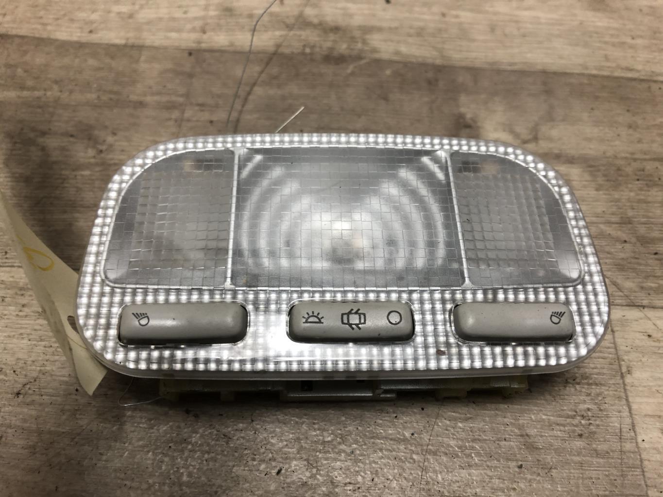 Eclairage de plafonnier CITROEN C5 2 BREAK Diesel - 1