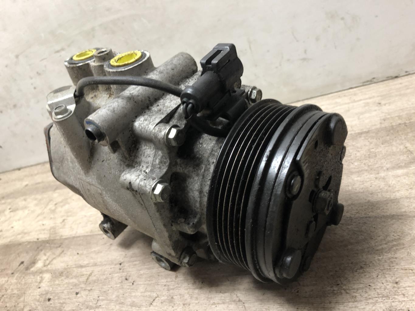 Compresseur clim FORD MONDEO 2 Essence - 1
