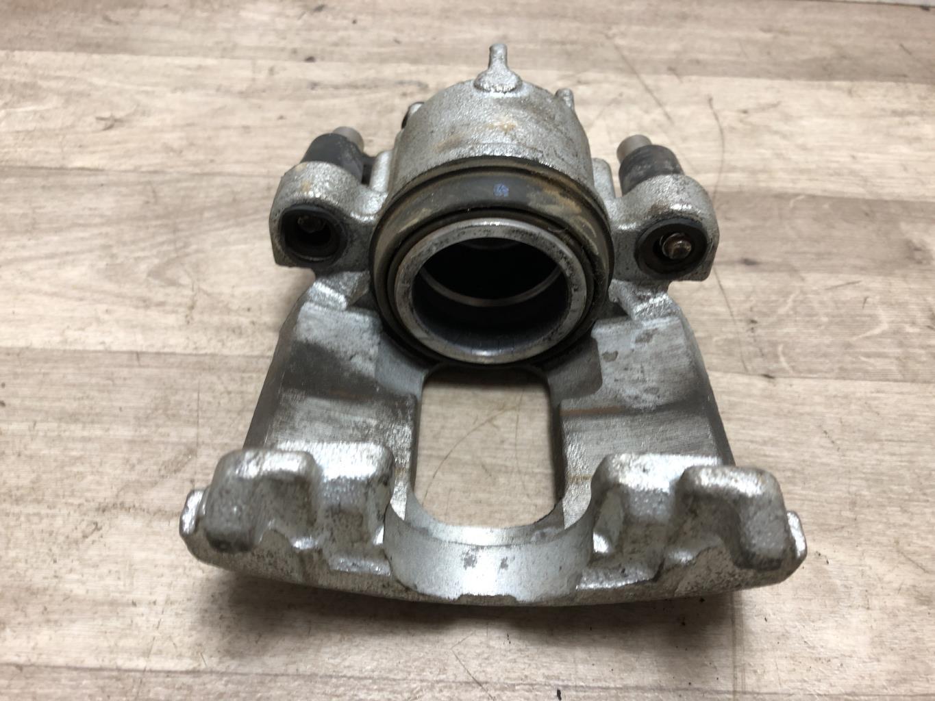 Pinza freni anteriore sinistra FORD FOCUS 1 Diésel - 1