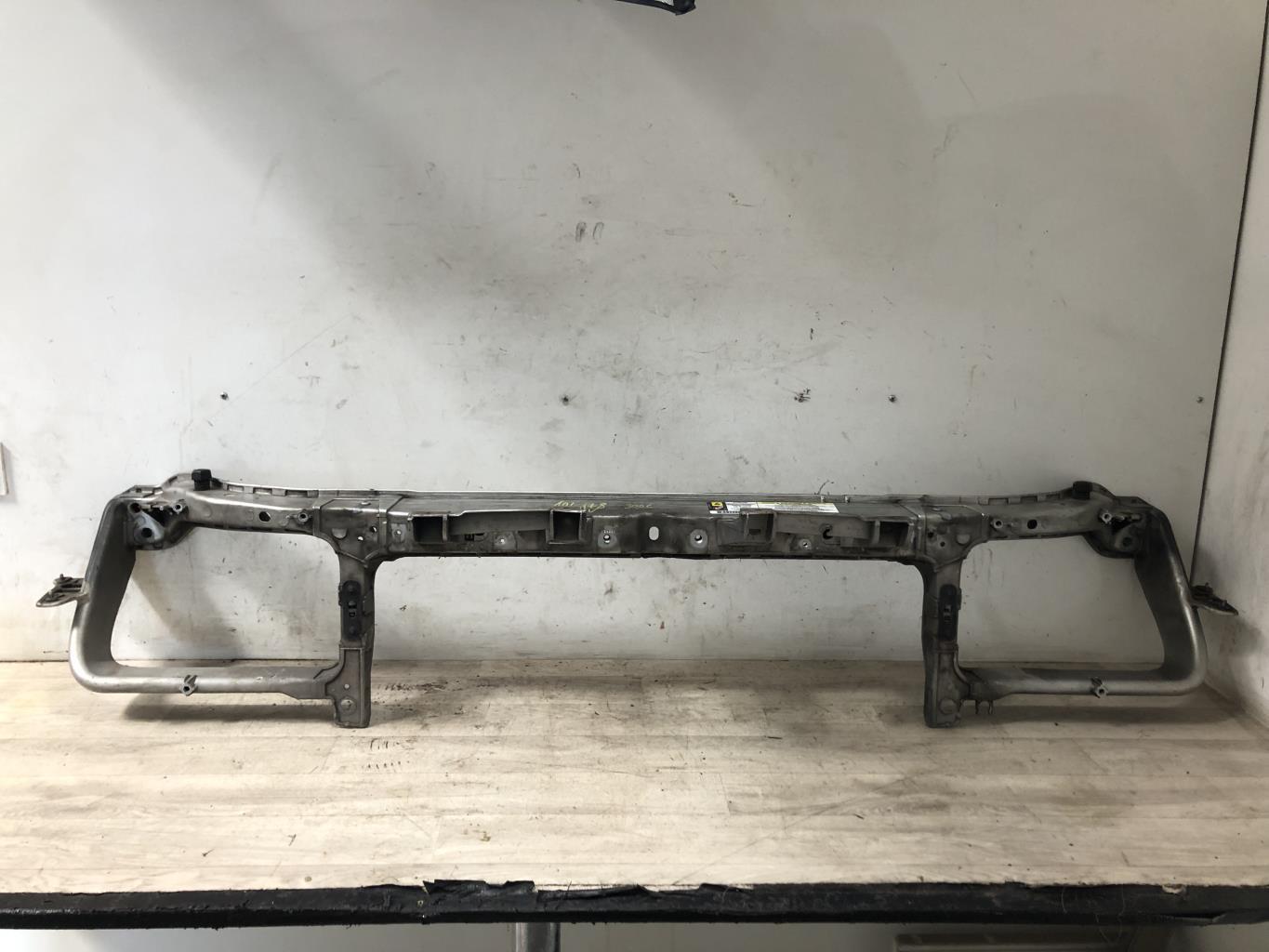 Armature avant, Masque avant CHRYSLER 300C PHASE 1 BREAK Diesel - 1