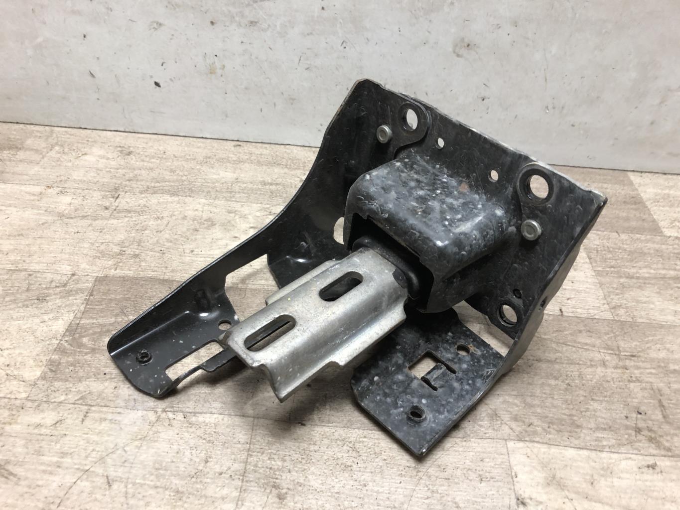 Supporto motore sinistro PEUGEOT 208 1 PHASE 1 Diésel - 1