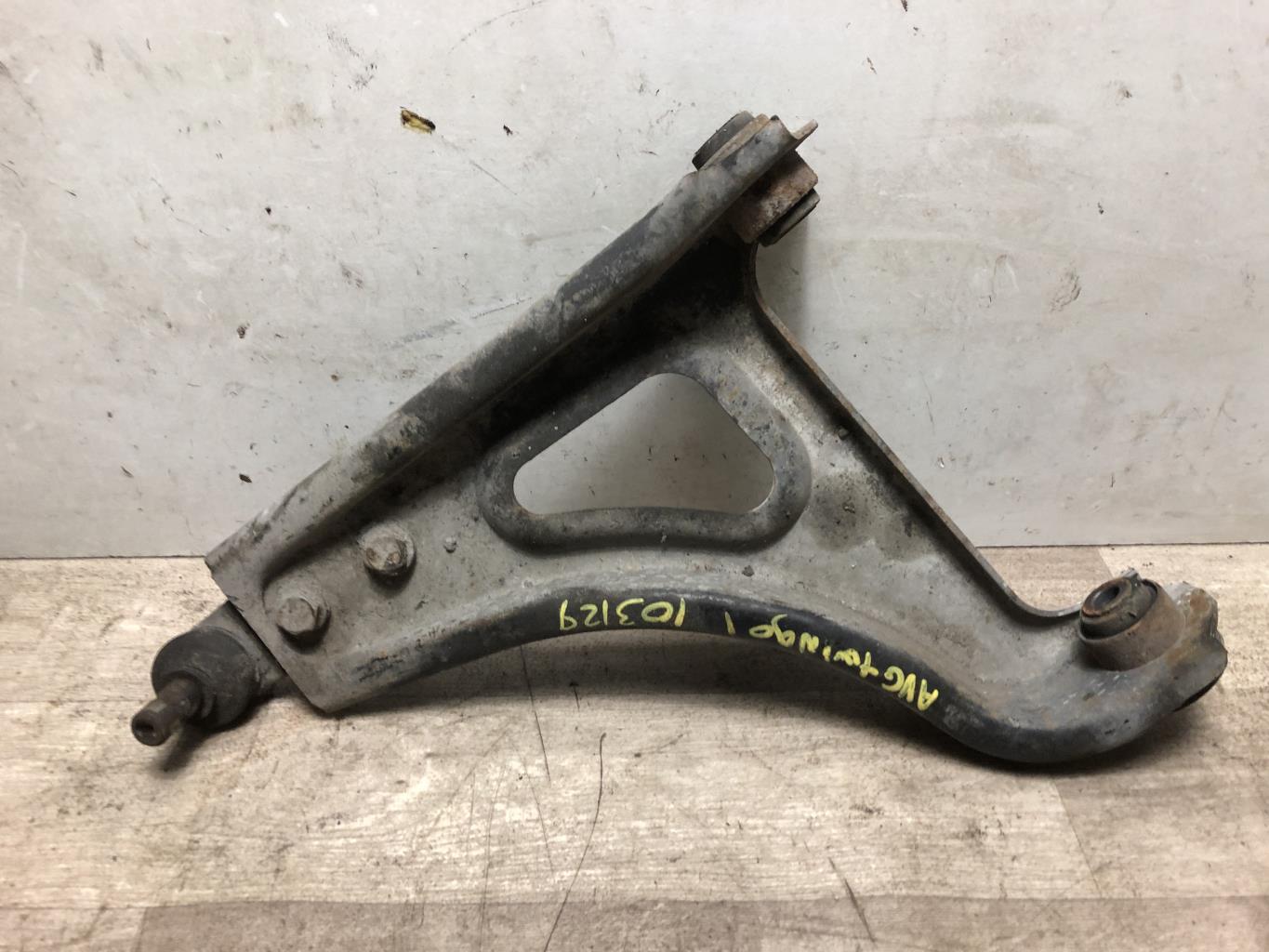 Triangle avant gauche RENAULT TWINGO 1 PHASE 1 Essence - 1