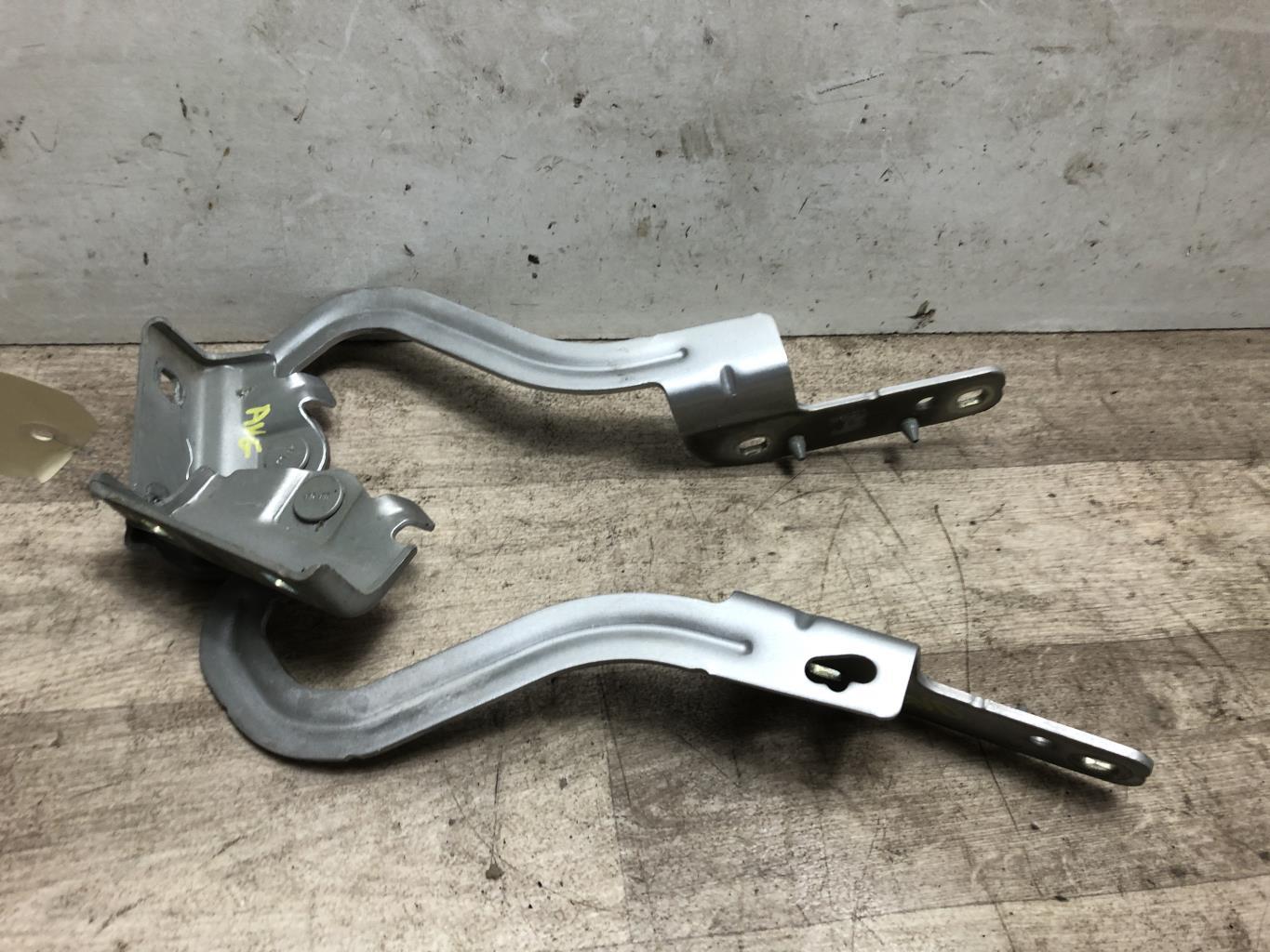 Charniere de capot RENAULT GRAND MODUS PHASE 2 Diesel - 1