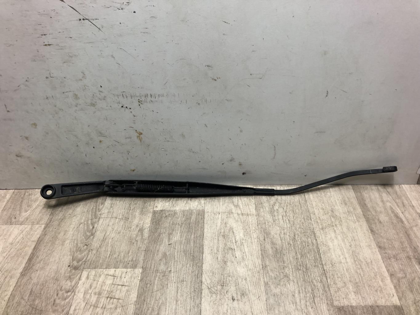 Braccio tergicristallo anteriore destro HYUNDAI SANTA FE 1 Diésel - 1