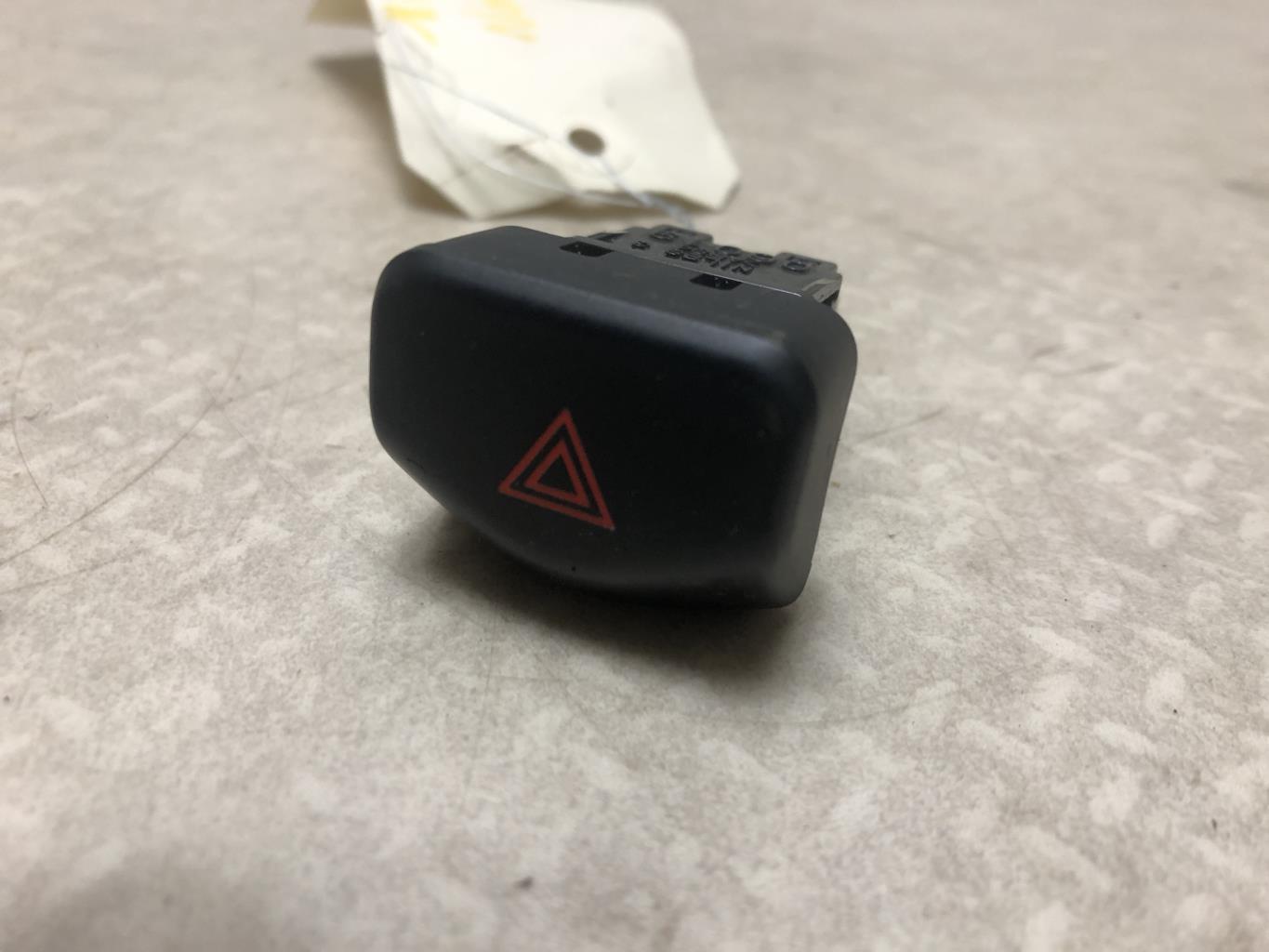 Bouton de warning NISSAN NOTE 1 PHASE 2 Diesel - 1