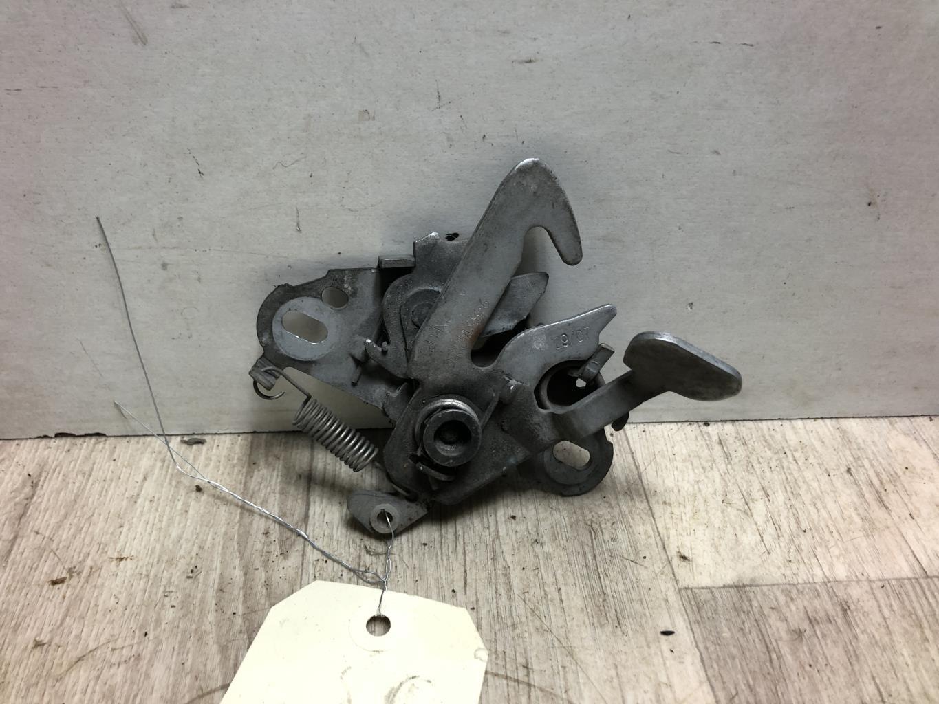 Serrure de capot PEUGEOT EXPERT 2 Diesel - 1