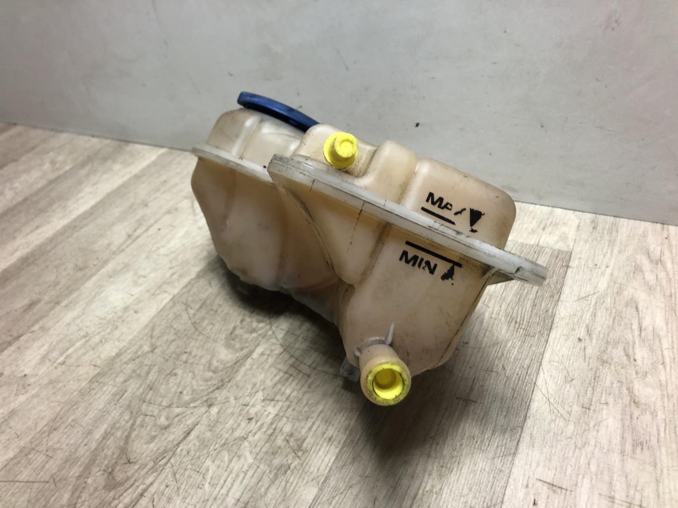 Vase d'expansion AUDI A4 2 PHASE 2 Diesel - 1