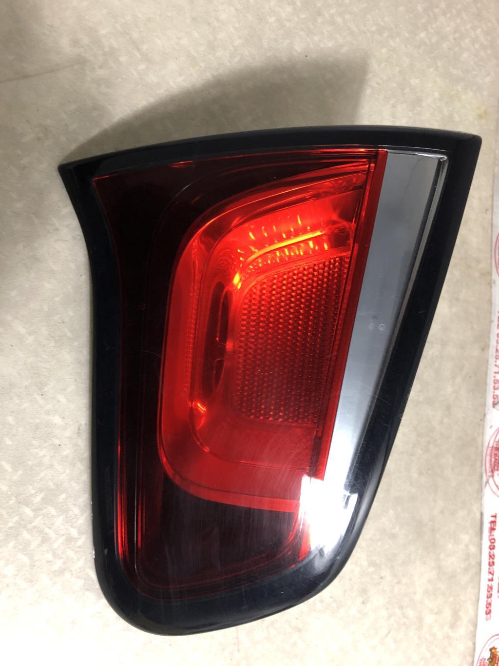 Feu factice arriere gauche CITROEN C3 2 PHASE 2 Essence - 1