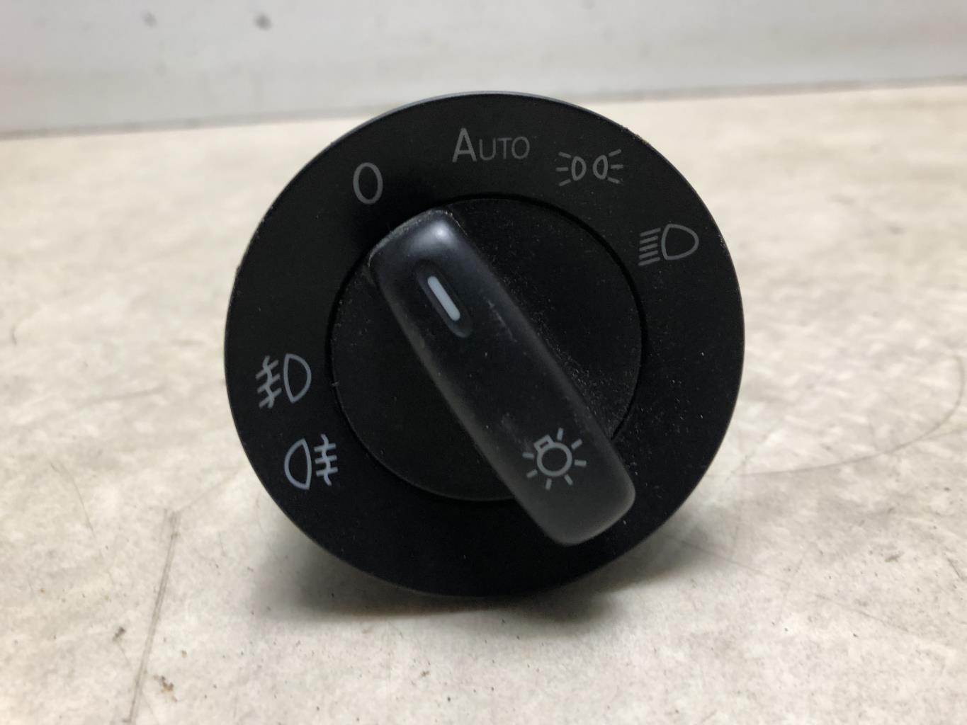 Commande de phare VOLKSWAGEN PASSAT 5 Diesel - 1