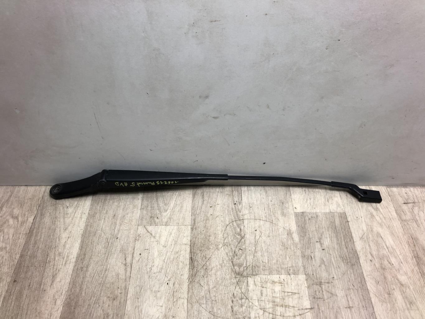 Braccio tergicristallo anteriore destro VOLKSWAGEN PASSAT 5 Diésel - 1