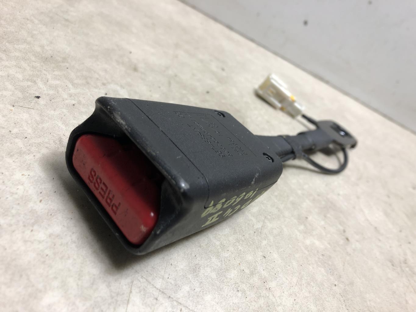 Aggancio cintura sicurezza anteriore destro CITROEN C4 2 PHASE 1 Diésel - 1