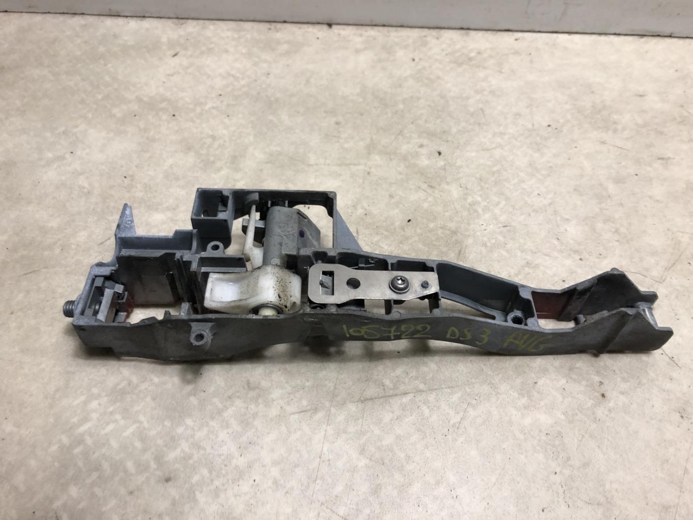 Supporto maniglia portiera anteriore sinistra CITROEN DS3 PHASE 1 Diésel - 1