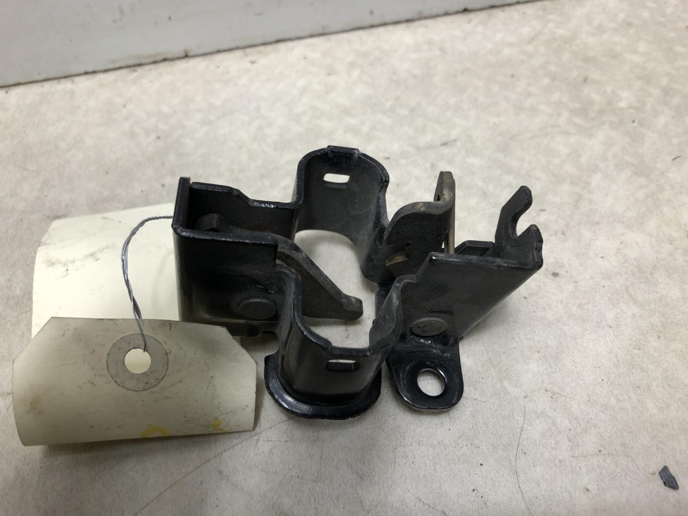 Serrure de capot MERCEDES CLASSE E 211 PHASE 1 Diesel - 1