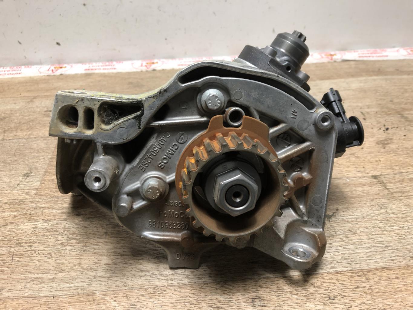 Pompe à injection FORD BA499AM  - 1